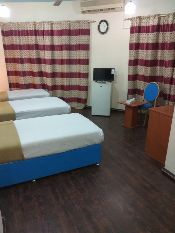 New Avon Hotel Dubaj Zewnętrze zdjęcie