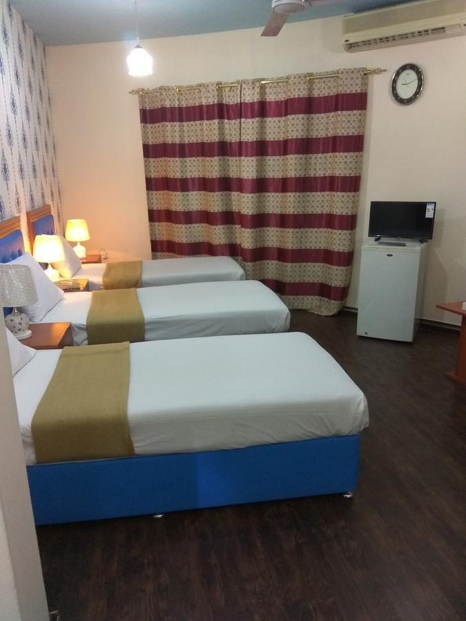 New Avon Hotel Dubaj Zewnętrze zdjęcie