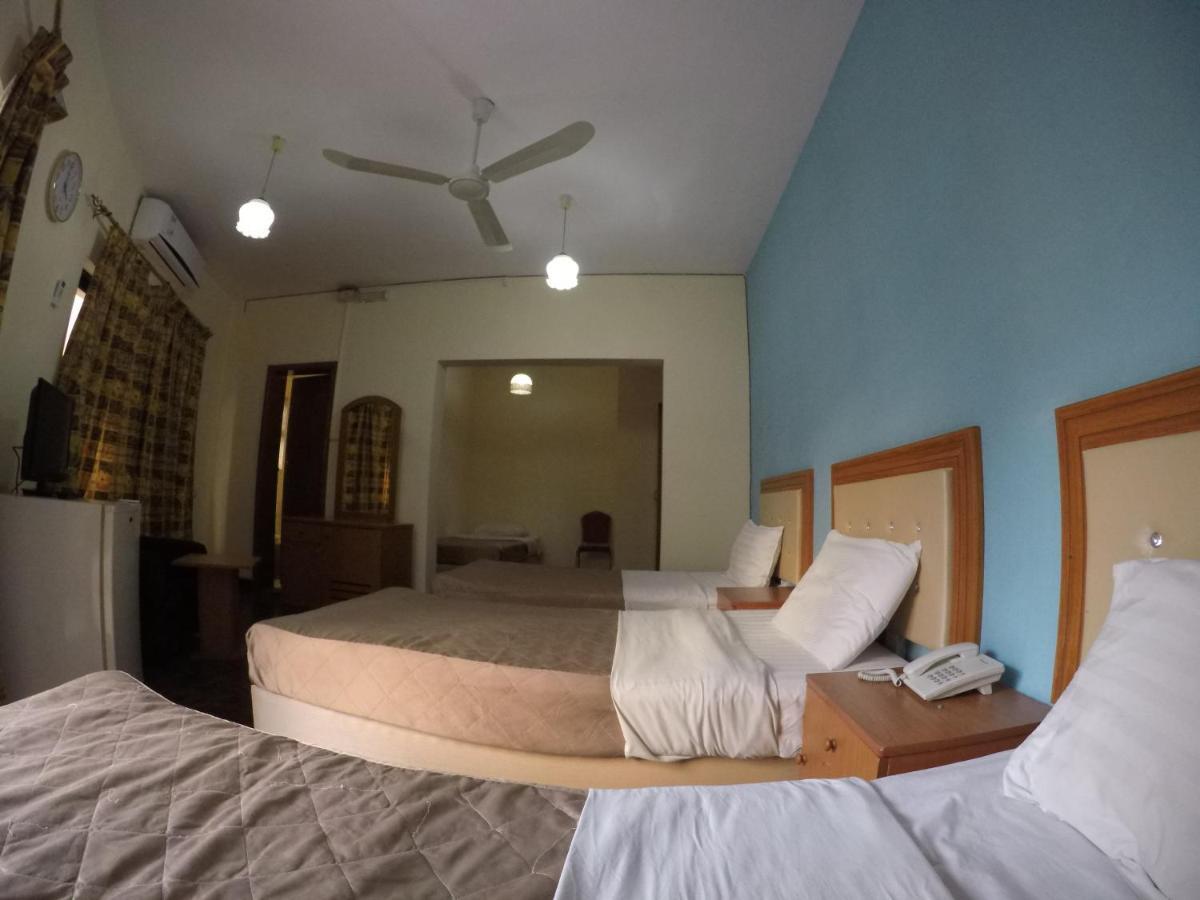 New Avon Hotel Dubaj Zewnętrze zdjęcie